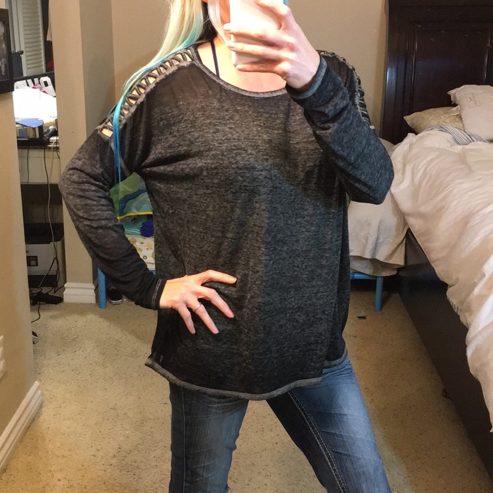 NWOT Betsy Johnson performance Shirt - Picture 1 of 8
